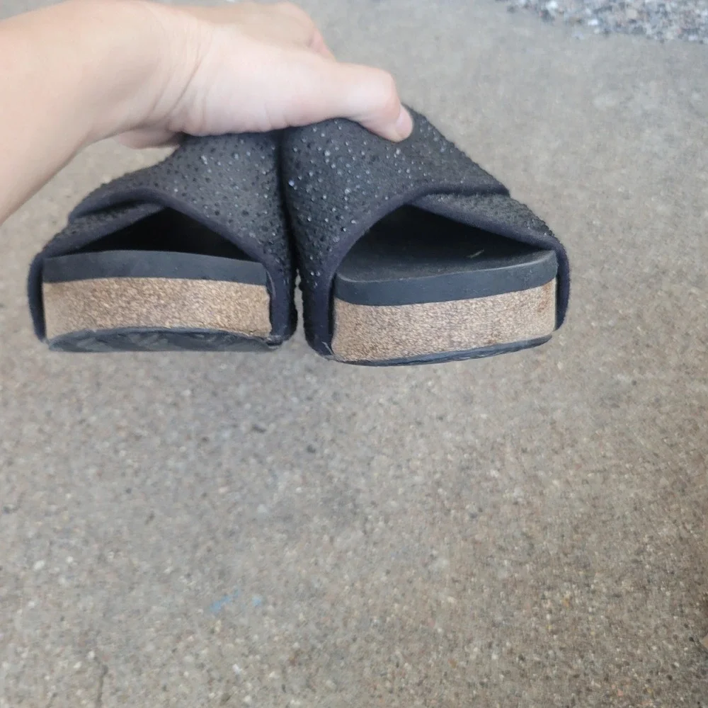 Volatile Sandals‎ Women Size 9 Black Rhinestone Crisscross Platform Wedge Slides
